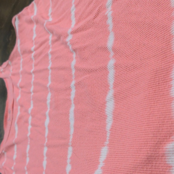 ⭐ 3/$12⭐ Mossimo Tank Tops - Picture 3 of 7